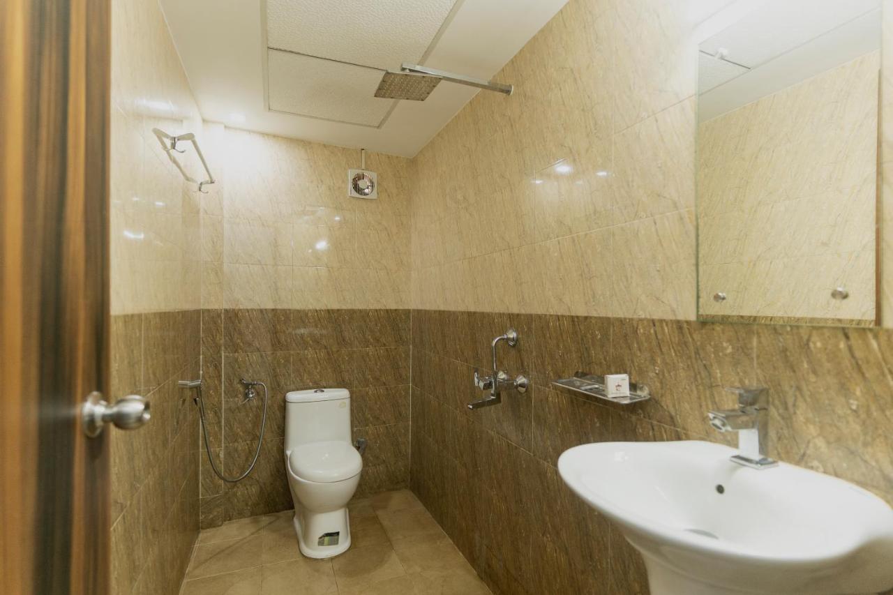 Hotel Kochi Crown Zewnętrze zdjęcie