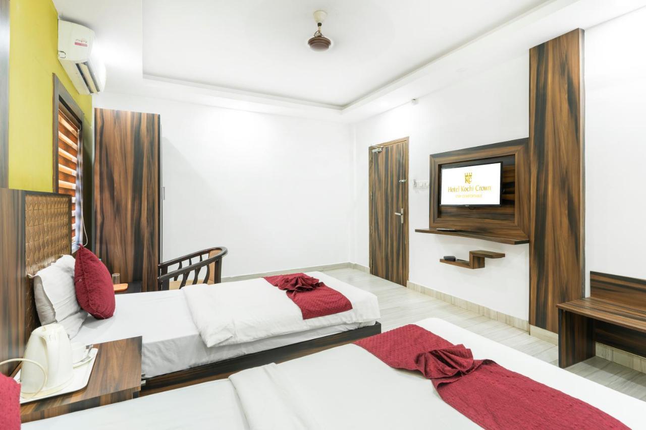 Hotel Kochi Crown Zewnętrze zdjęcie