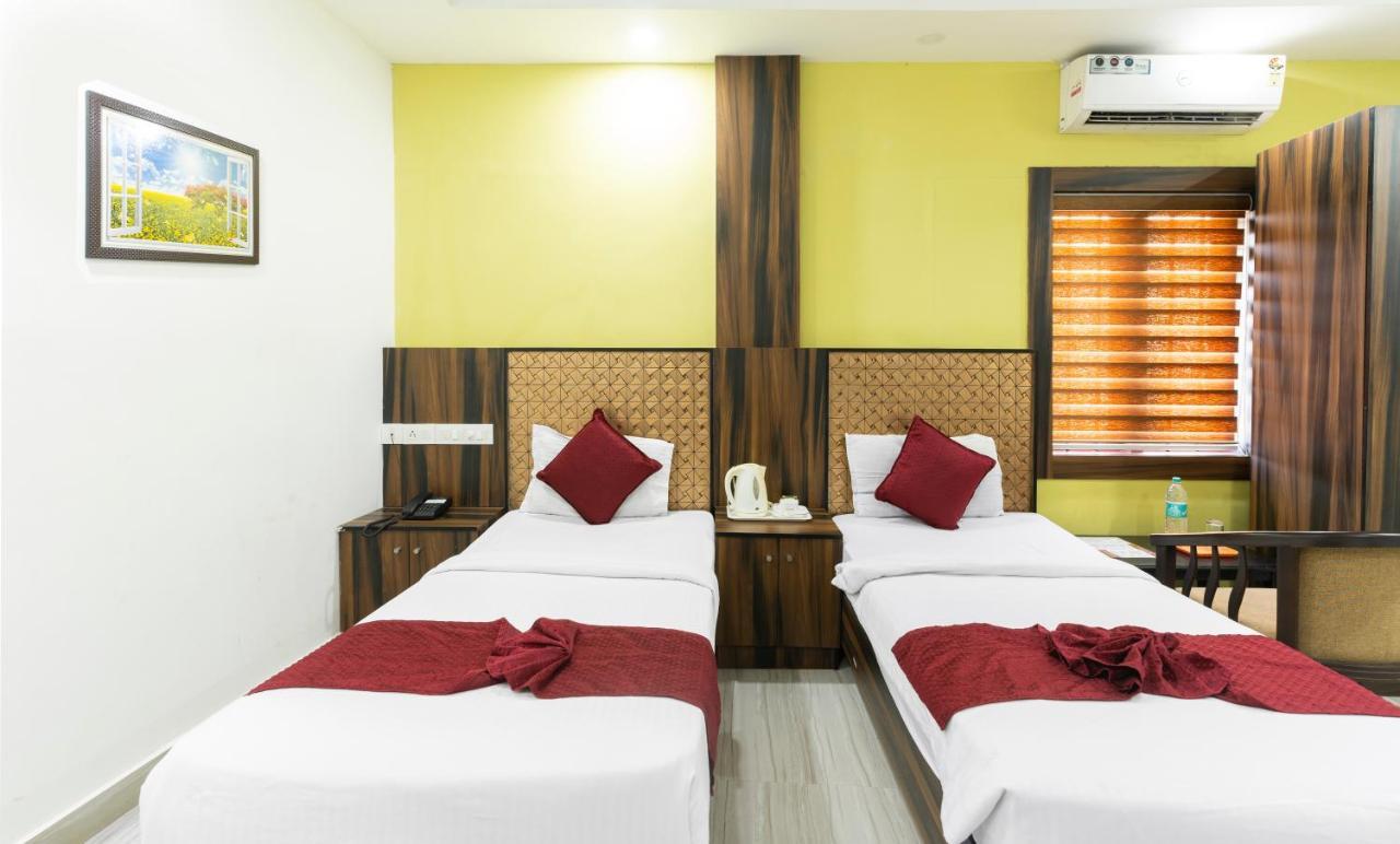 Hotel Kochi Crown Zewnętrze zdjęcie