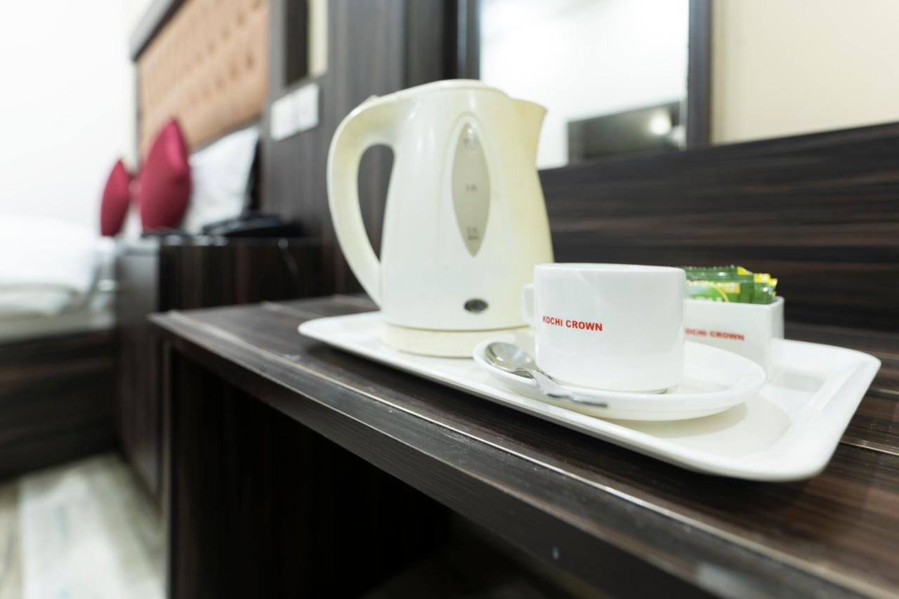 Hotel Kochi Crown Zewnętrze zdjęcie
