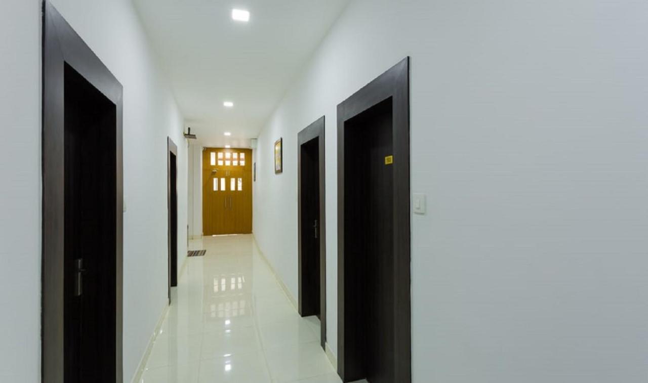 Hotel Kochi Crown Zewnętrze zdjęcie