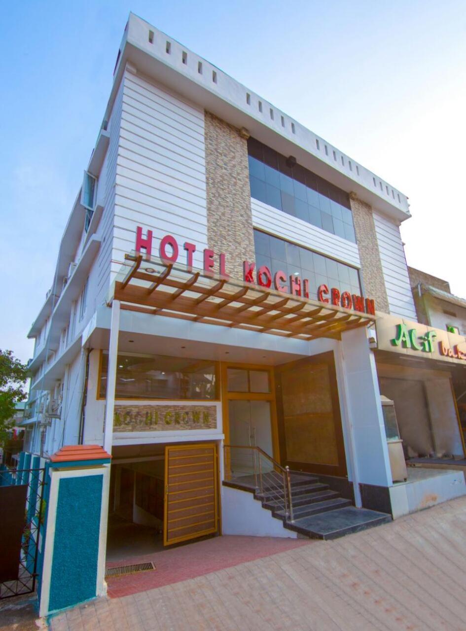 Hotel Kochi Crown Zewnętrze zdjęcie