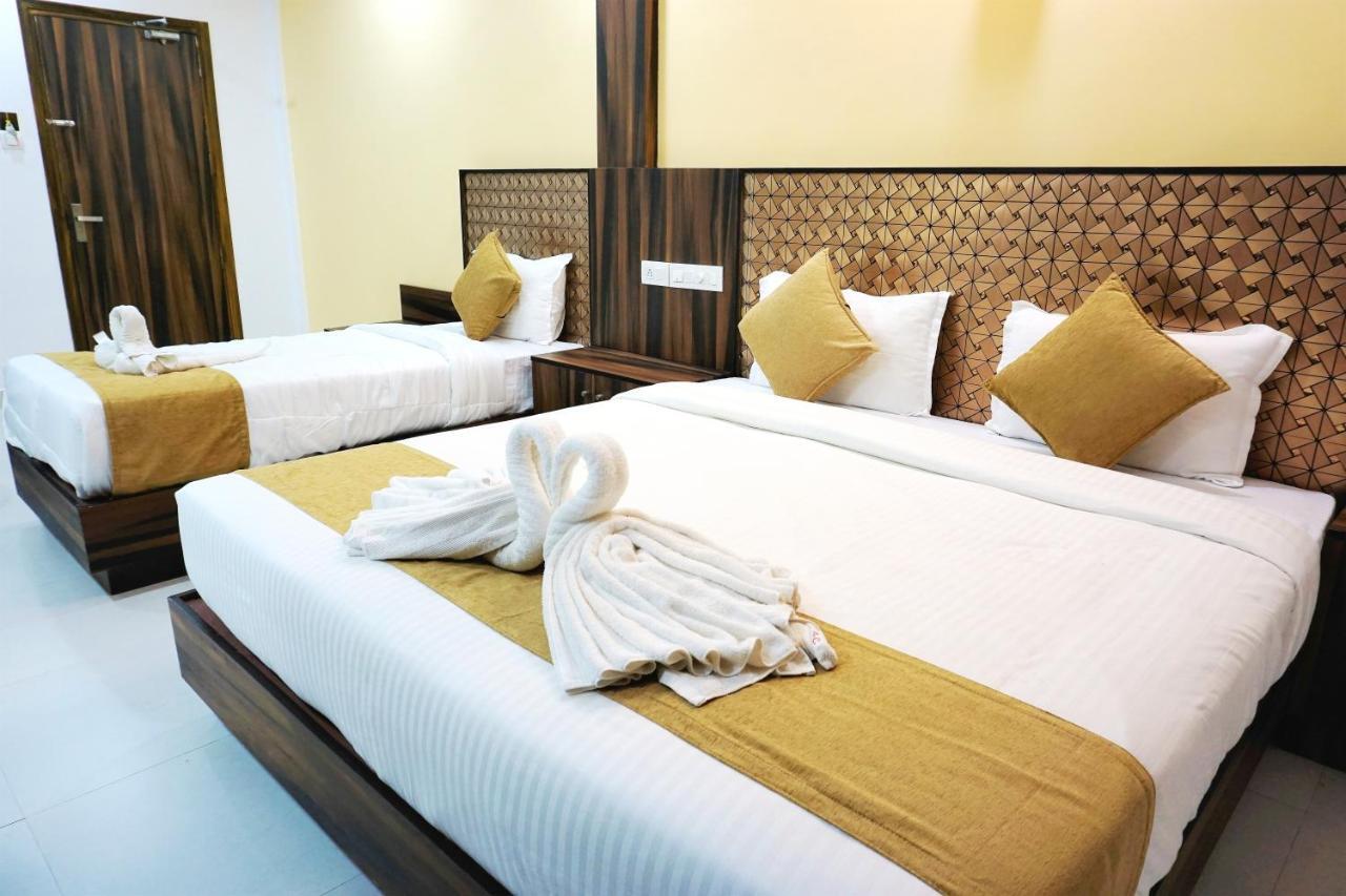 Hotel Kochi Crown Zewnętrze zdjęcie